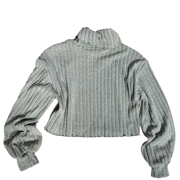 Boutique Tops - Green Wide Ribbed Mock Turtle Neck Top